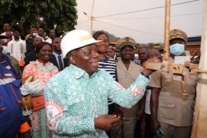 La Fête de la Lumière à Gbangouiné : Pluie orageuse de bénédictions .